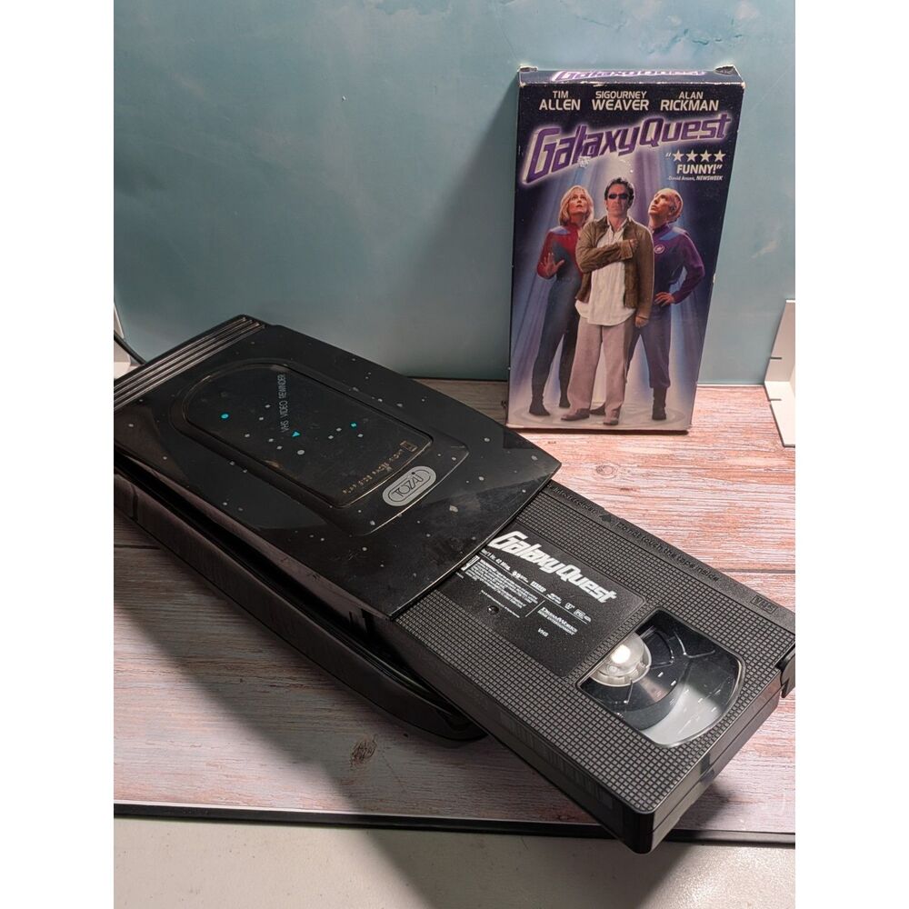 Vintage Tozai VHS Video Cassette Tape Rewinder Model E-0299 - Tested & Working